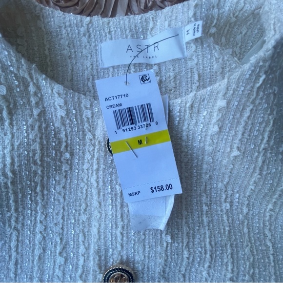 ASTR COVINA CREAM TWEED GOLD BUTTON DETAIL CROPPED JACKET FULLY LINED SZ MED - Picture 12 of 12